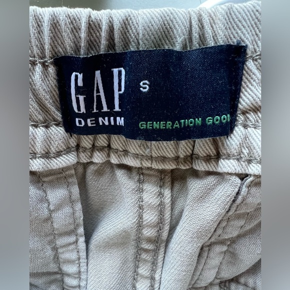GAP Denim Stone Khaki Pull-On Elastic Waist  Shorts Cotton/Tencel Blend Size S - Picture 8 of 9